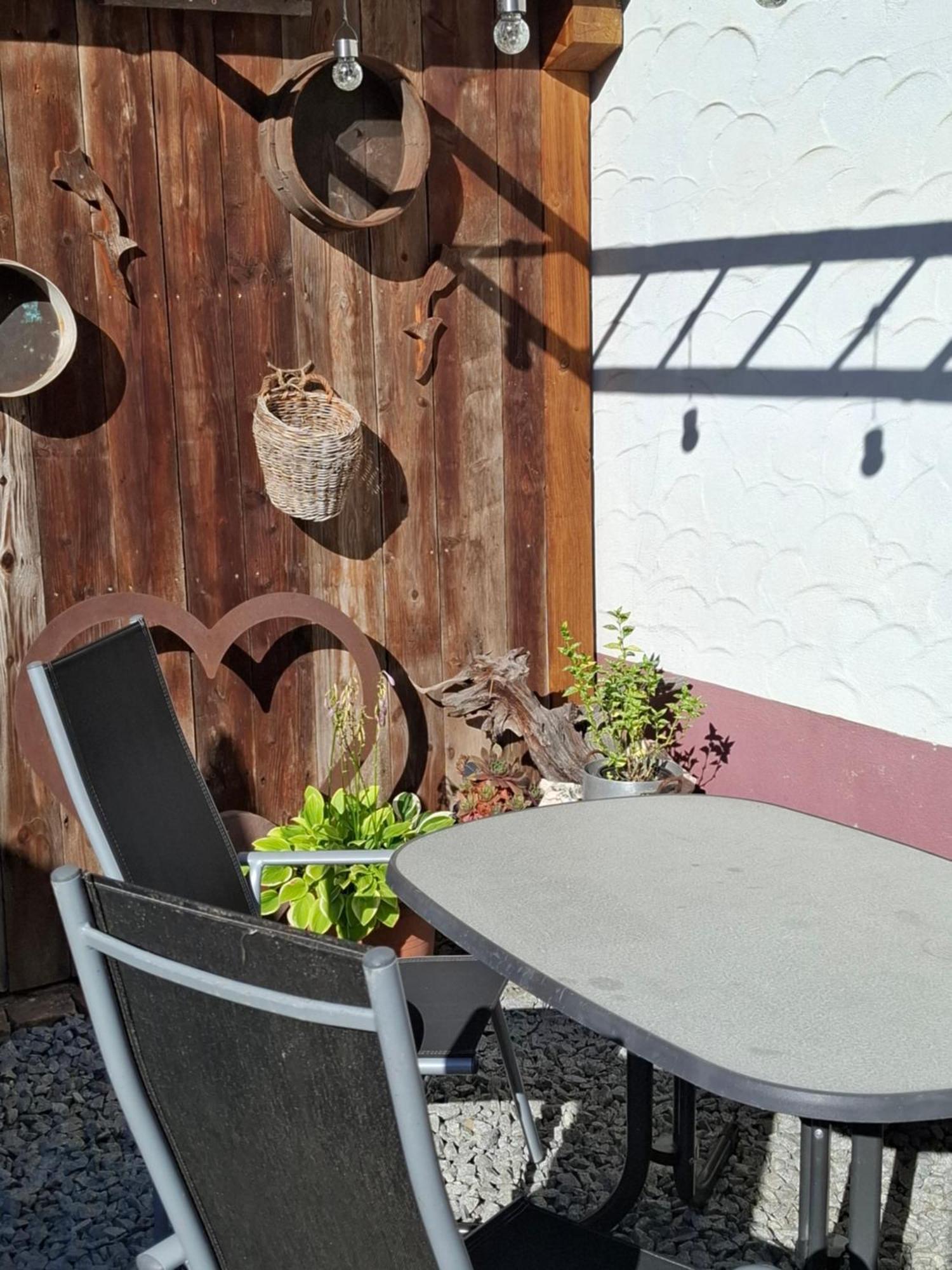 Haus Am Bergli Leilighet Herbolzheim Eksteriør bilde